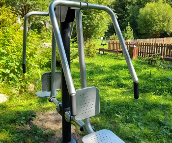 Aktuality / Vonkajšie športovisko pre mládež a dospelých ,, Projekt je podporený z rozpočtu PSK - JE UŽ V PREVÁDZKE - foto
