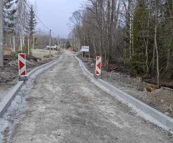 Aktuality / Dotácia z PPA v sume 500 000,- Eur na dobudovanie splaškovej kanalizácie,  rekonštrukcia miestnej komunikácie a  na zelenú infraštruktúru. - foto