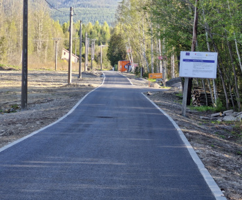 Aktuality / Dotácia z PPA v sume 500 000,- Eur na dobudovanie splaškovej kanalizácie,  rekonštrukcia miestnej komunikácie a  na zelenú infraštruktúru. - foto