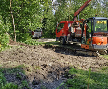 Projekty obce / Názov projektu: Štôla - vybudovanie kontajnerových stojísk ako prevencia škôd spôsobených medveďom hnedým - foto